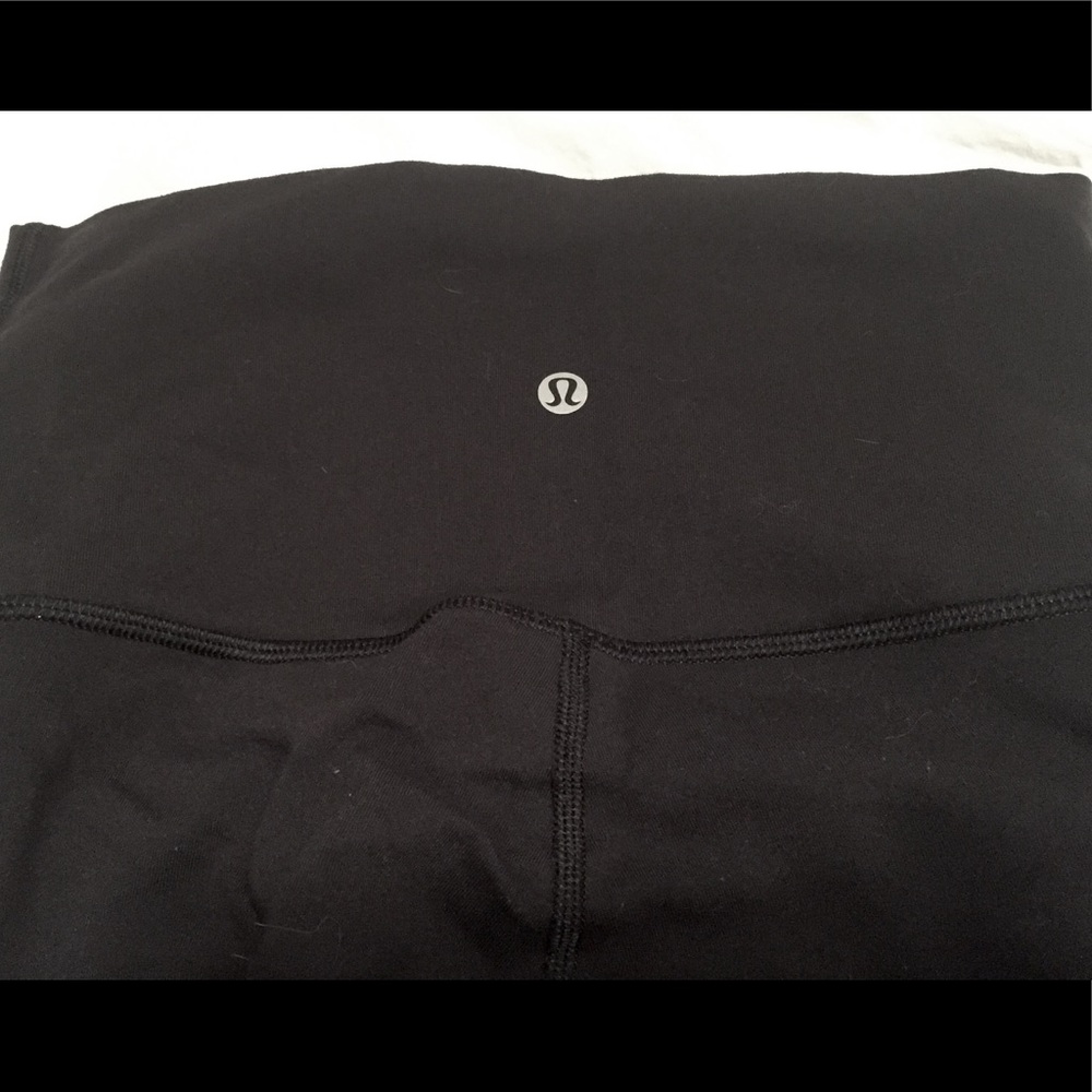 Lululemon wunderunder highrise crops